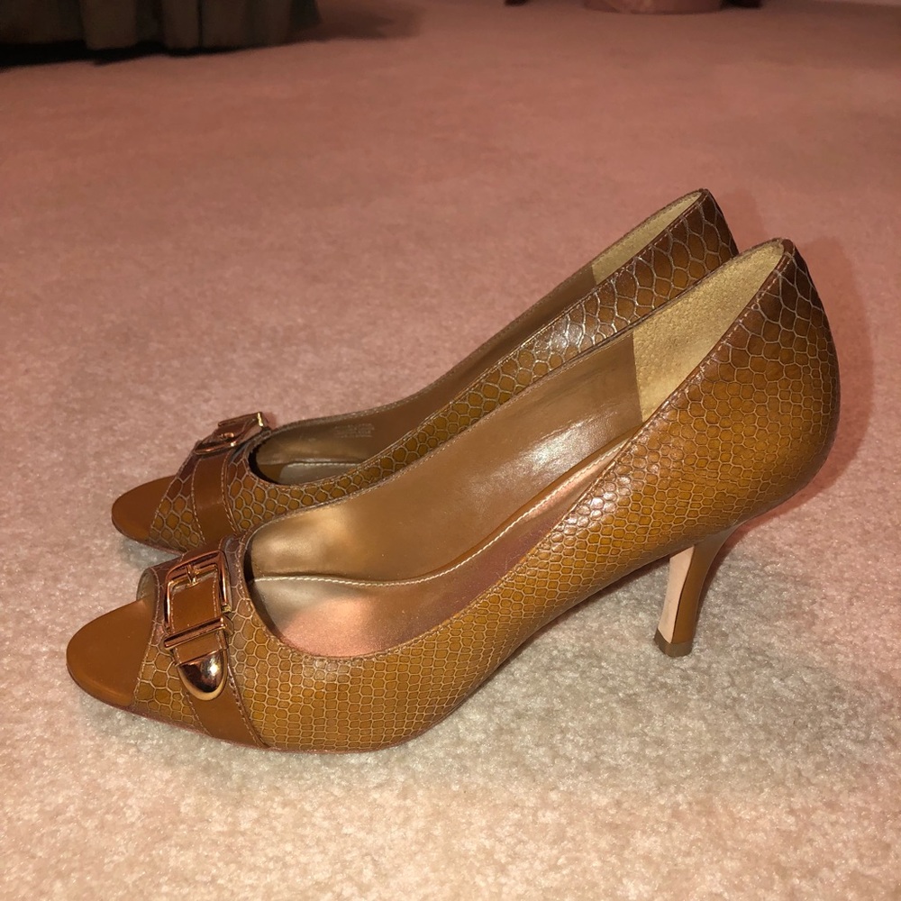 Antonio Melani Heels